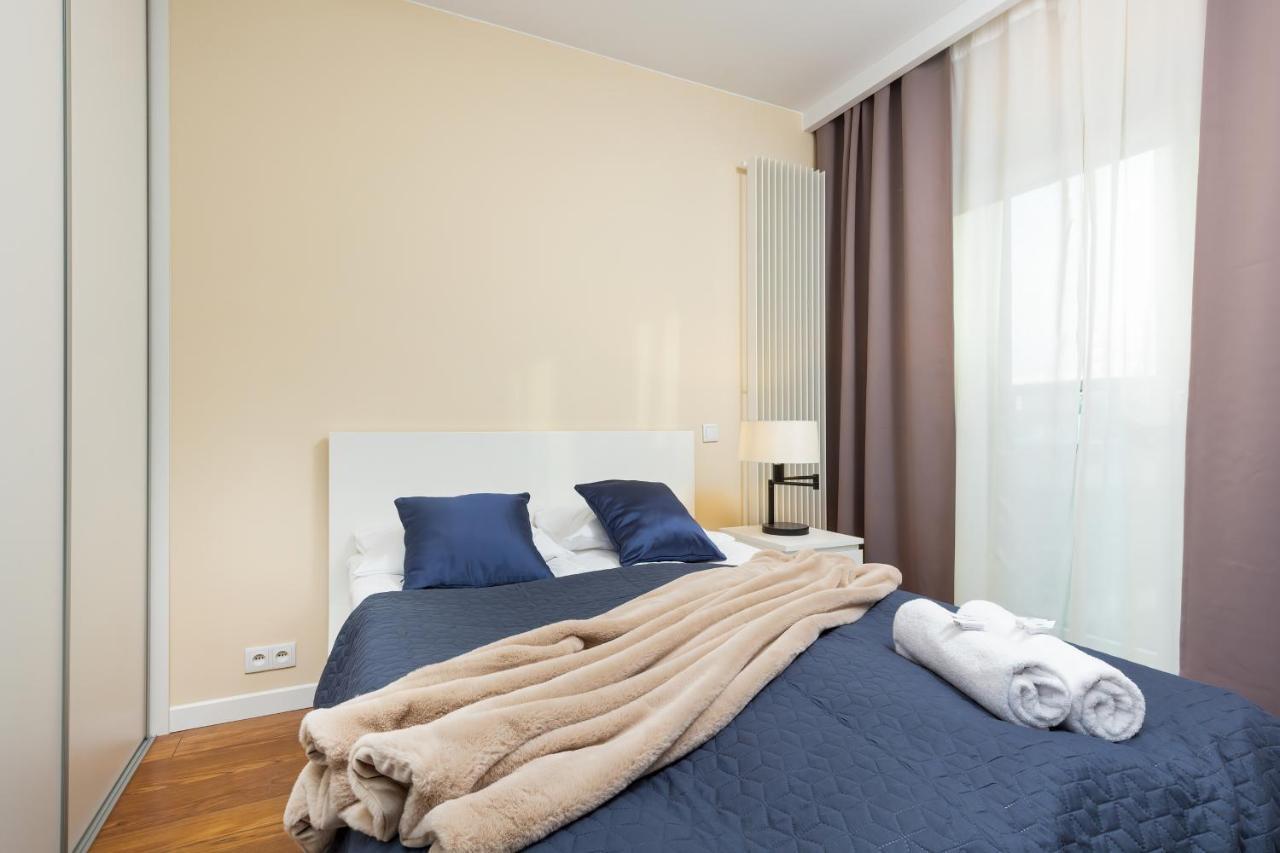 Royal City Center Mennica Residence By Noclegi Renters وارسو المظهر الخارجي الصورة