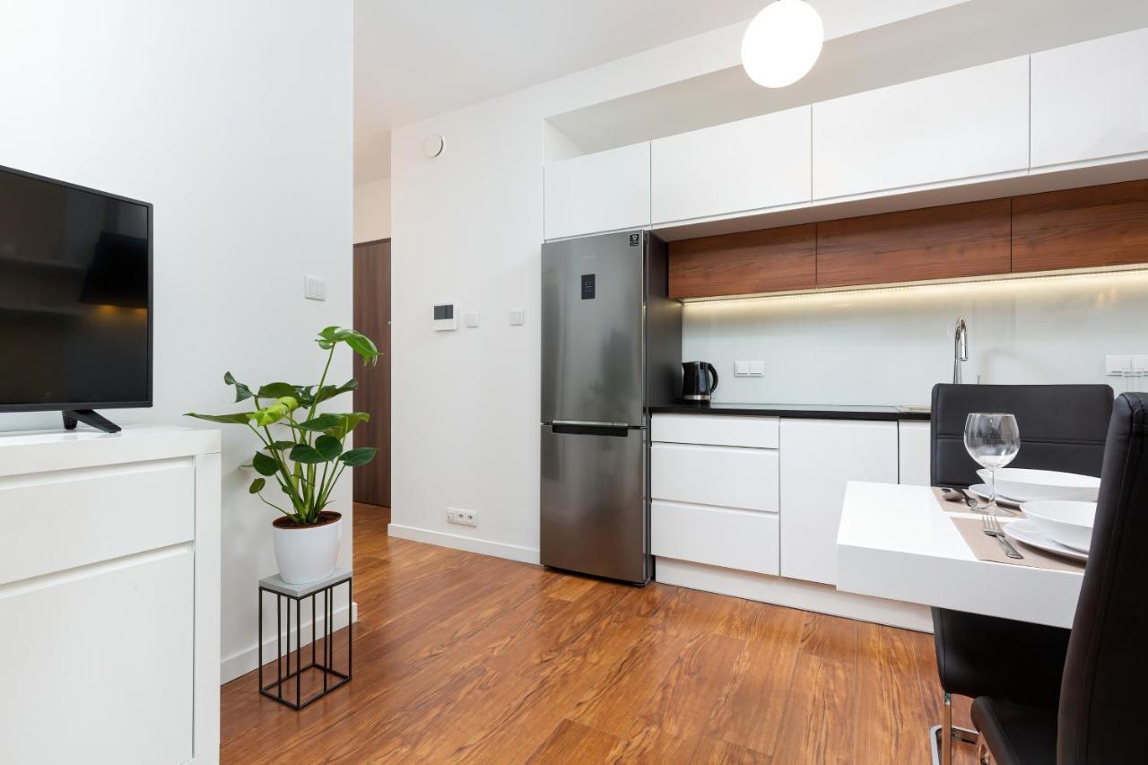 Royal City Center Mennica Residence By Noclegi Renters وارسو المظهر الخارجي الصورة